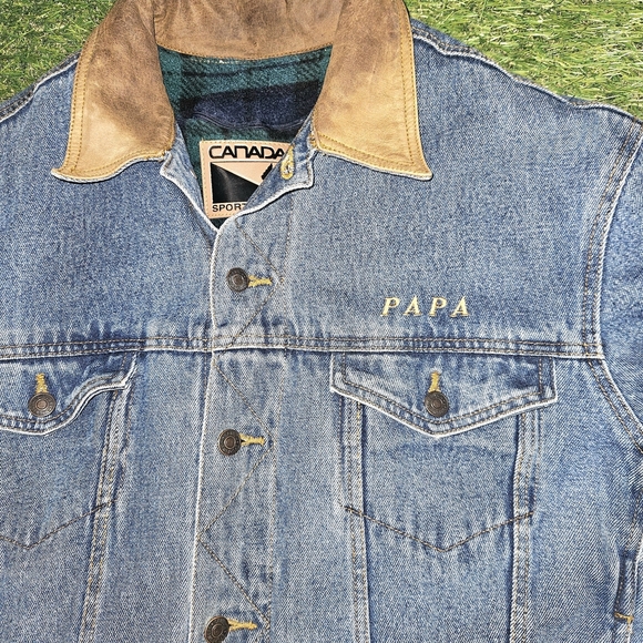Denim Jean Jacket with Tan Collar Vintage 2000's - Picture 4 of 12